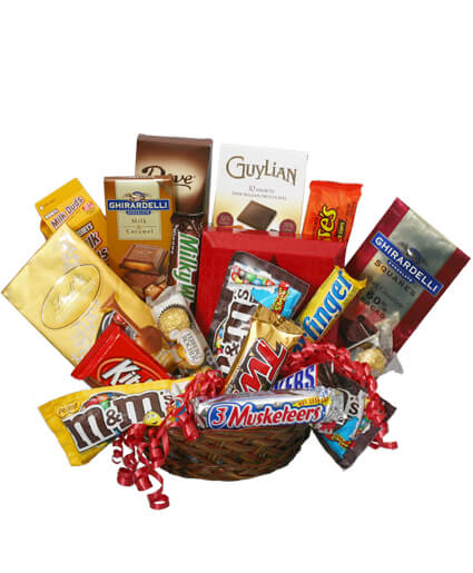 CHOCOLATE LOVERS' BASKET Gift Basket in Monroeville, PA - Laura's ...